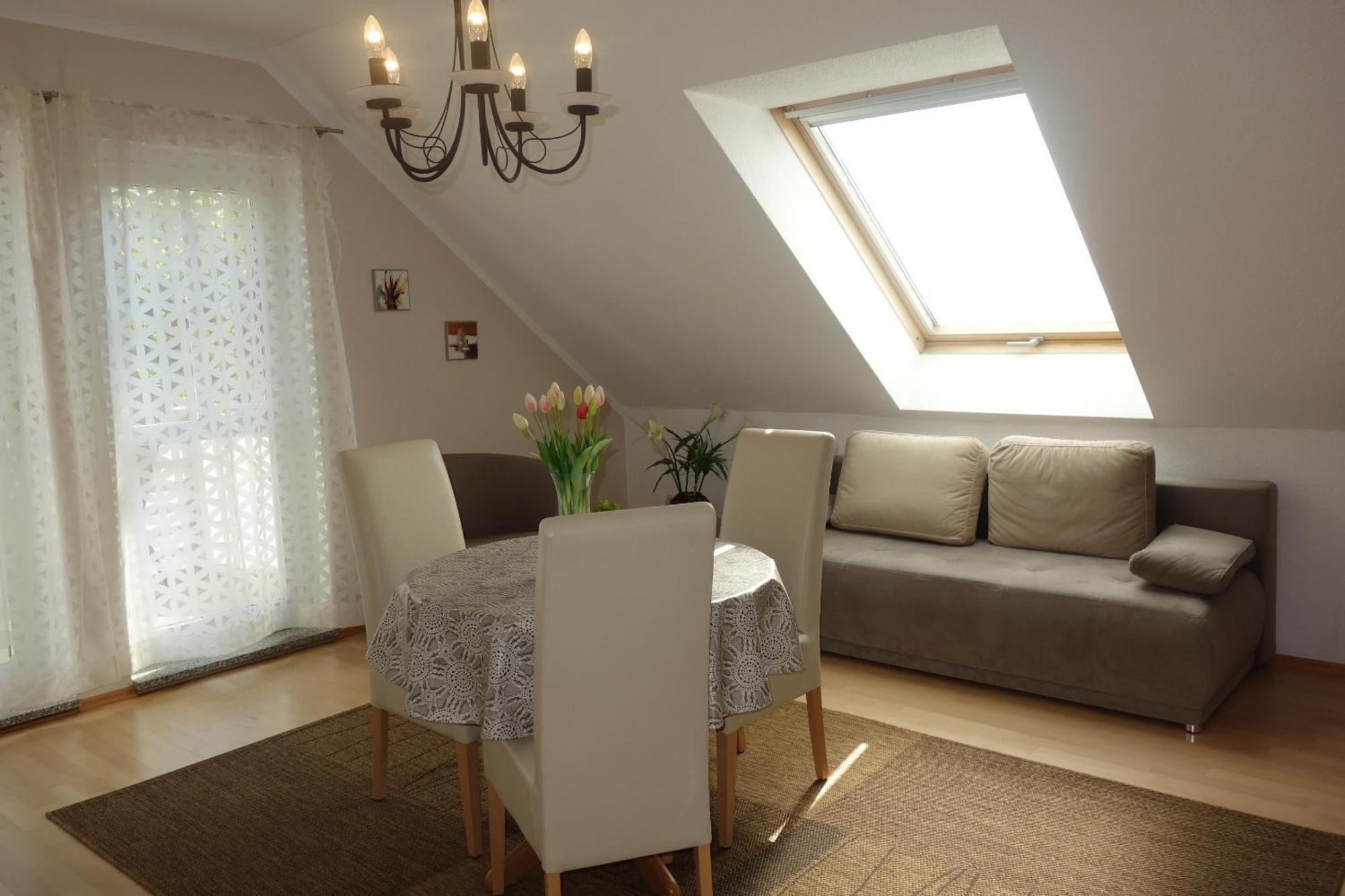 Apartments Und Zimmer Gaestehaus Matthias Dresden Room photo